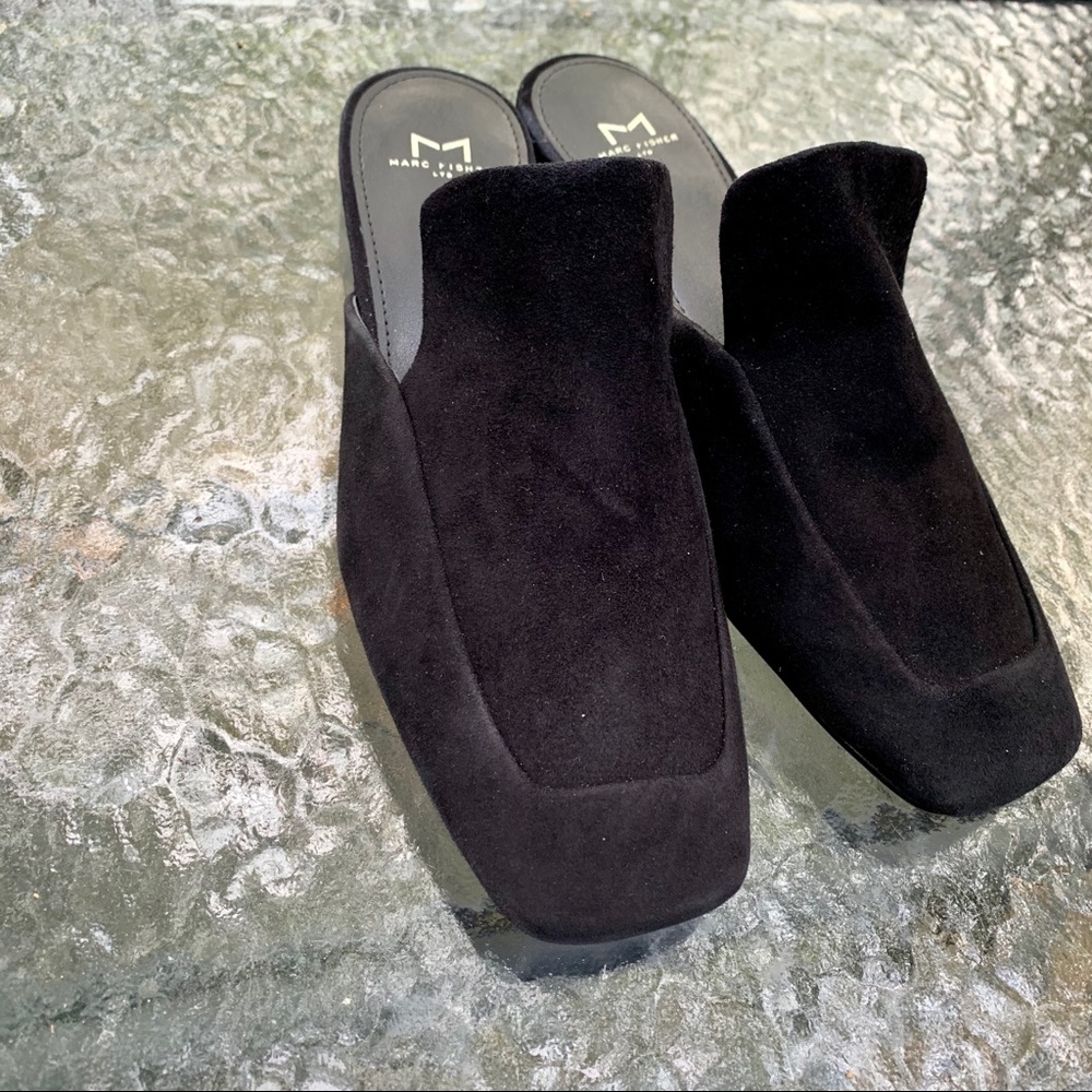 Marc Fisher Black Suede Shoes 7 New